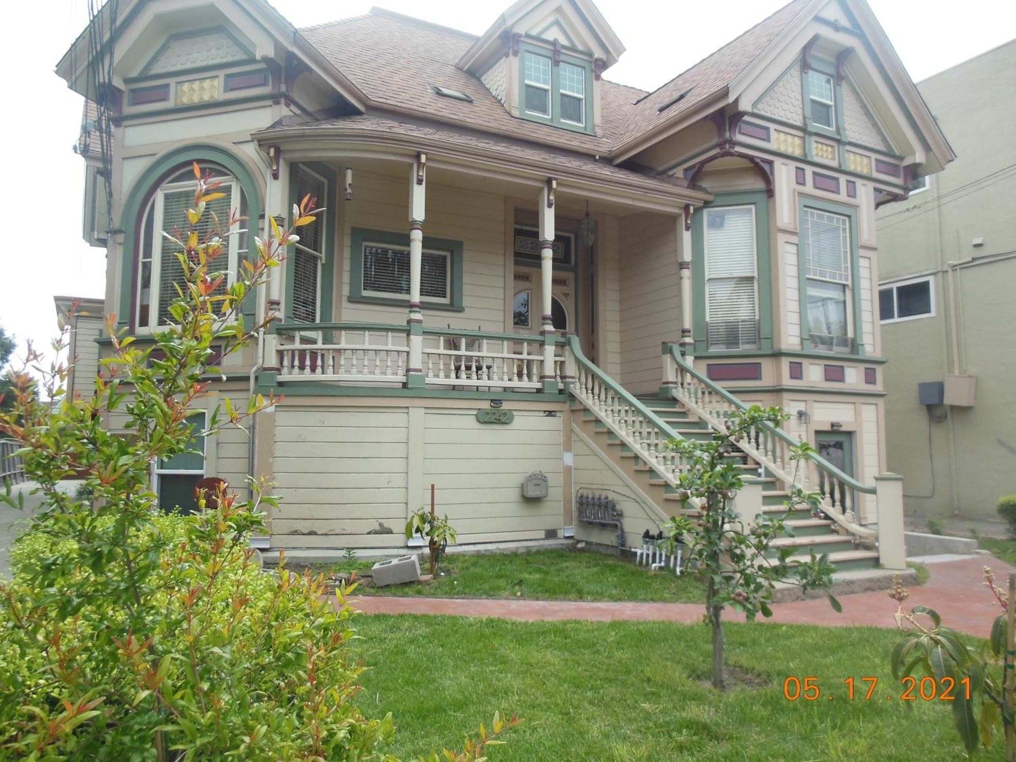 Alameda 3Br Unique Victorian Penthouse With Deck And Outdoor Furniture, Ac, 3 Blocks To Beach & Shopping Center & 2 Free Parking Spaces Eksteriør billede